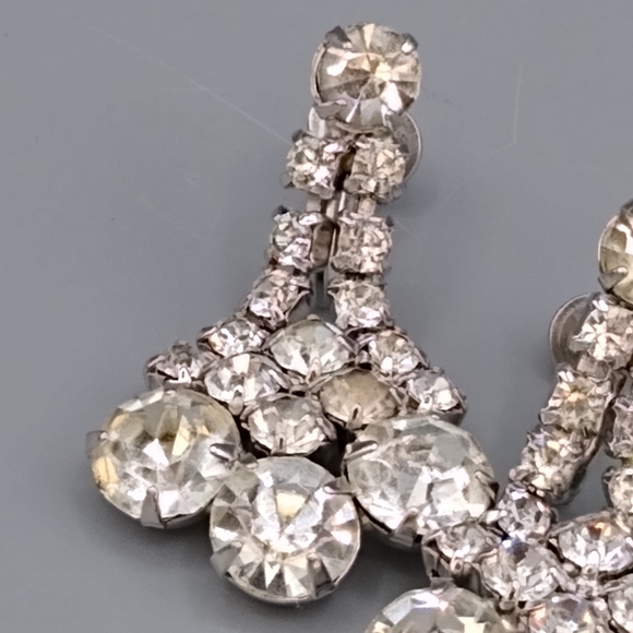 Girandole Rhinestone Chandelier Screw back Silver tone Earrings Vintage - Picture 5 of 16